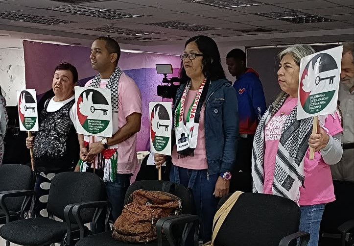 Femsur realizó charla sobre La Mujer Palestina en La Vanguardia de la Resistencia 